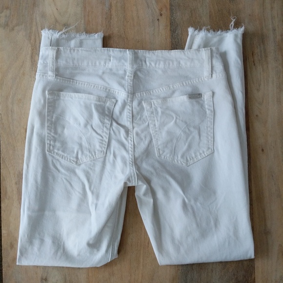 Joe's Jeans Finn Skinny distressed Ankle in Annie - Picture 3 of 8